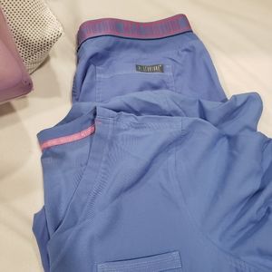 Med couture scrub set